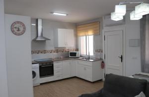 Kuchyňa alebo kuchynka v ubytovaní Apartamento en Conil con piscina