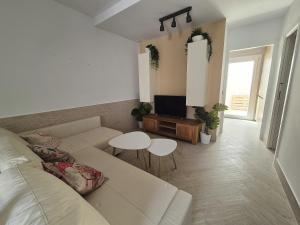 Część wypoczynkowa w obiekcie Cozy Chalet - playa a 200m