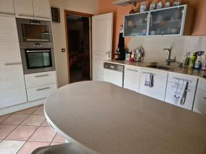 Gallery image of Chambre vue jardin rez-de-chaussée in Millas