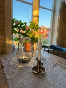 Fotografie z fotogalerie ubytování Hamnstuga i Hästholmens småbåtshamn v destinaci Ödeshög