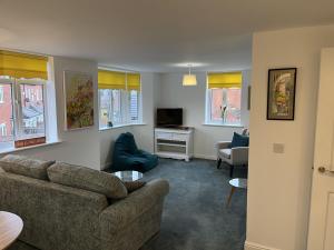 Гостиная зона в Beautiful 2-Bed Apartment near Lincoln City Centre