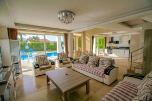 Fotografie z fotogalerie ubytování Hisarpark A Villa, Özel Havuzlu, Fethiye v destinaci Ahatli