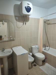 Et badeværelse på Olga Paraiso del Sur + 10 billeder