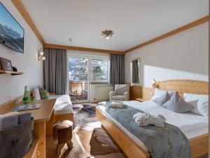 Hotel Frohnatur房間的床