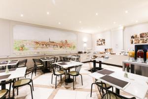 Restaurace v ubytování Albergo Firenze