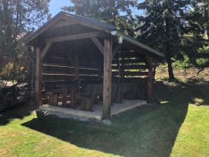 Zahrada ubytování Chalúpka pri Mare