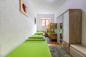 Letto o letti in una camera di Hostel Mojan