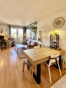 Posezení v ubytování Studio for couple - JO PARIS 24