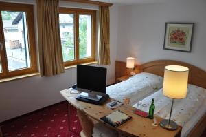 TV o dispositivi per l'intrattenimento presso Hotel Seraina