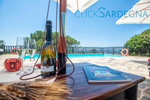 Alghero Villa Barranch with sea view swimming pool for 6 people italokat is kínál