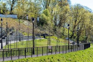 Φωτογραφία από το άλμπουμ του Spacious luxury apt w/river view/terrace Paupys στο Βίλνιους