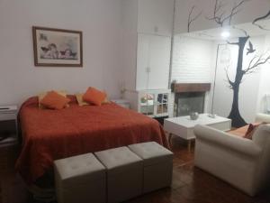Ένα ή περισσότερα κρεβάτια σε δωμάτιο στο Hotel Lincoln Rooms +24 φωτογραφίες
