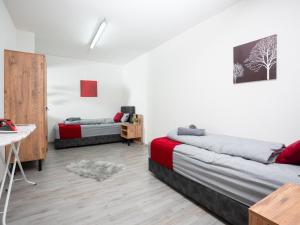 Ruang duduk di Serviceroom24 - Space in Recklinghausen WLAN - Smart-TV - 24-7 Check-in und Küche