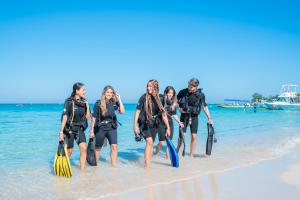 Ospiti di Paradise Beach Hotel & Resort