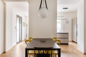 Afbeelding uit fotogalerij van Valeria Apartment in Bardolino