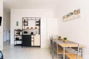 Η κουζίνα ή μικρή κουζίνα στο La Selenite +35 φωτογραφίες