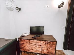 Телевизор и/или развлекательный центр в Studio Berindei