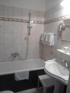 Koupelna v ubytování Hotel Apartment Rothensteiner