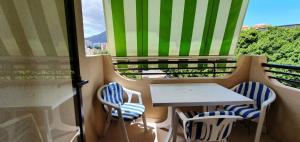 Balkón nebo terasa v ubytování Complejo Vallsun