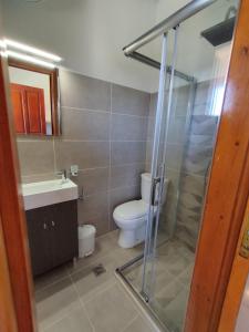 Koupelna v ubytování natura studios superior almyros