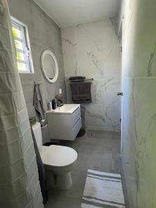 Photo de la galerie de l'établissement Tropical Escape: Spanish Water Studio Curacao, à Willemstad