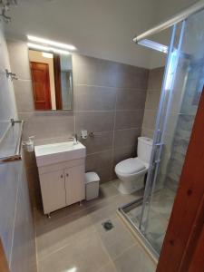 Koupelna v ubytování natura studios almyros