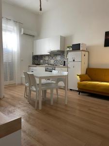 Kuchyň nebo kuchyňský kout v ubytování Mazzini House