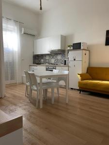 Kuchyň nebo kuchyňský kout v ubytování Mazzini House