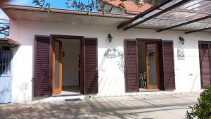 Φωτογραφία από το άλμπουμ του Mon Reve 2 σε Pianillo