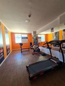 Fitness centrum a/nebo fitness zařízení v ubytování DEPARTAMENTO IMPERIAL VII + 13 fotografií