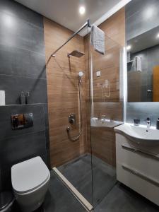 Kupatilo u objektu Lolo Luxury rooms & suites