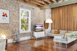 Gallery image of New York-Style Loft in Sydney CBD with City Views DUPLICATE in Sydney