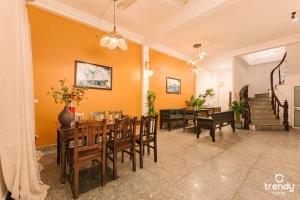 Χώρος καθιστικού στο OH Trendy homes Hoan Kiem PNL1