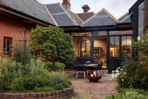 Vườn quanh Cleveland Estate