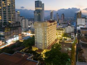 Nespecifikovaný výhled na destinaci Nha Trang nebo výhled na město při pohledu z hotelu