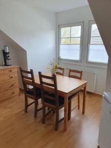 Kuchyň nebo kuchyňský kout v ubytování Gemütliche Ferienwohnung