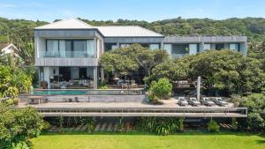 Gallery image of Beachfront Villa in Durban
