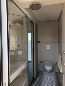 Vannituba majutusasutuses Il Trullino +17 fotot