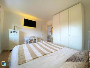 Posteľ alebo postele v izbe v ubytovaní Apartamento Bluedream by Rent Costa Brava