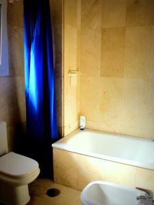 Koupelna v ubytování Sea Views / Fabulous Attic / Fast Fibre Optic