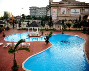 Bazén v ubytování Sammy Hotel nebo v jeho okolí