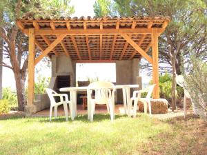 Um jardim no exterior de Quinta Formosa