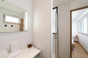 Zdjęcie z galerii obiektu Appartement avec balcon - clim et parking AIL w mieście Lyon