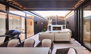 Gallery image of ONYX HOUSE - Wainui Beach in Gisborne