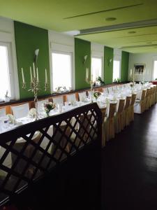Restaurace v ubytování Hotel Restaurant Vater Rhein