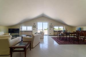 Μια τηλεόραση ή/και κέντρο ψυχαγωγίας στο Villa Pescara