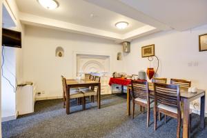 TV a/nebo společenská místnost v ubytování Boutique Hotel