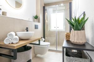 Koupelna v ubytování Stilvolle 3-Zimmer Apartments I home2share