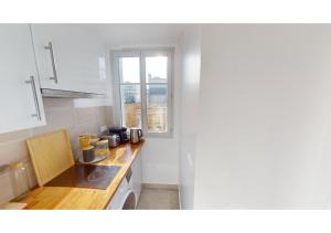 Fotografie z fotogalerie ubytování JOIVY Modern Studio with Eiffel Tower View v Paříži