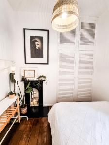 Fotografie z fotogalerie ubytování Whole Stylish Apartment 1880s Guinness Worker House v destinaci Dublin
